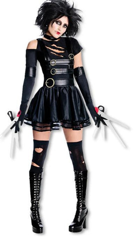 Miss ScissorHands